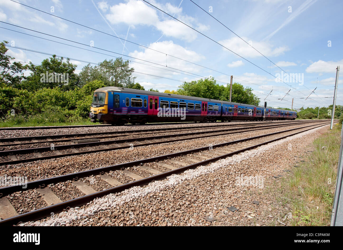 First Great Western Train at Barnet London Stock Photo