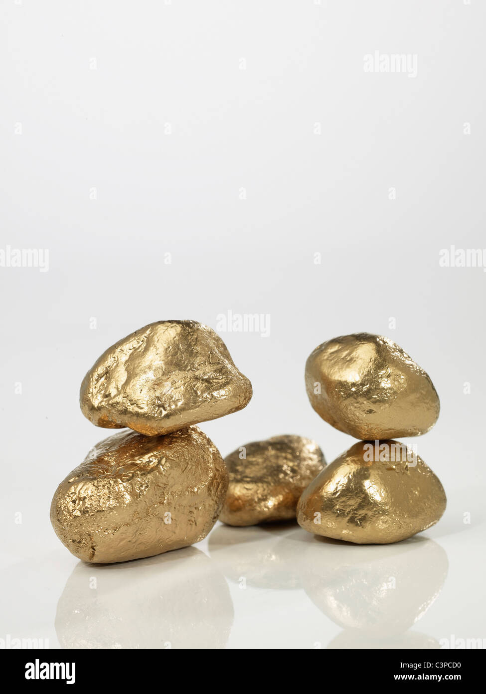 Gold nuggets hi-res stock photography and images - Page 2 - Alamy