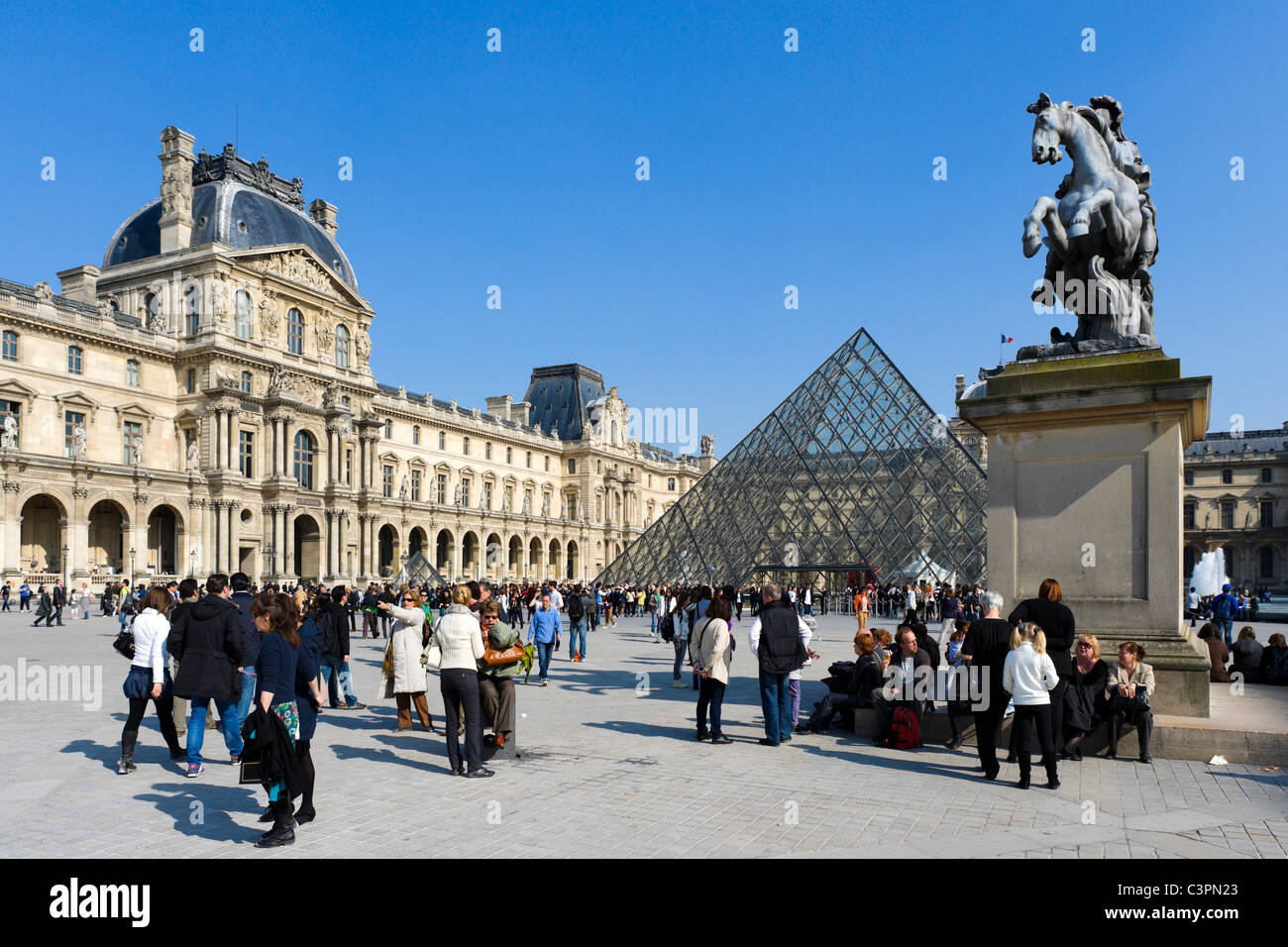 Musee du Louvre, Paris, France Stock Photo