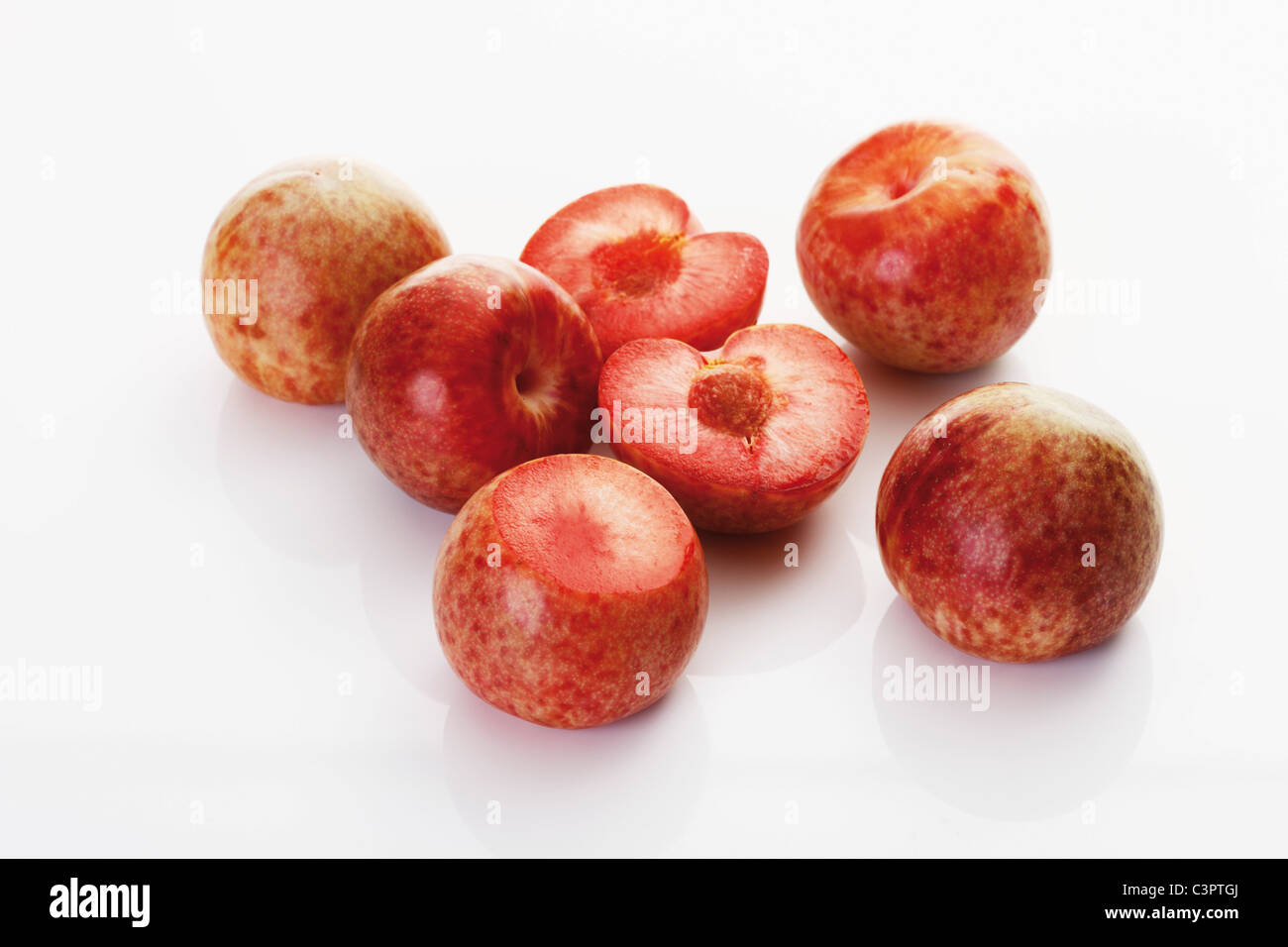 Plum hybrid hires stock photography and images Alamy