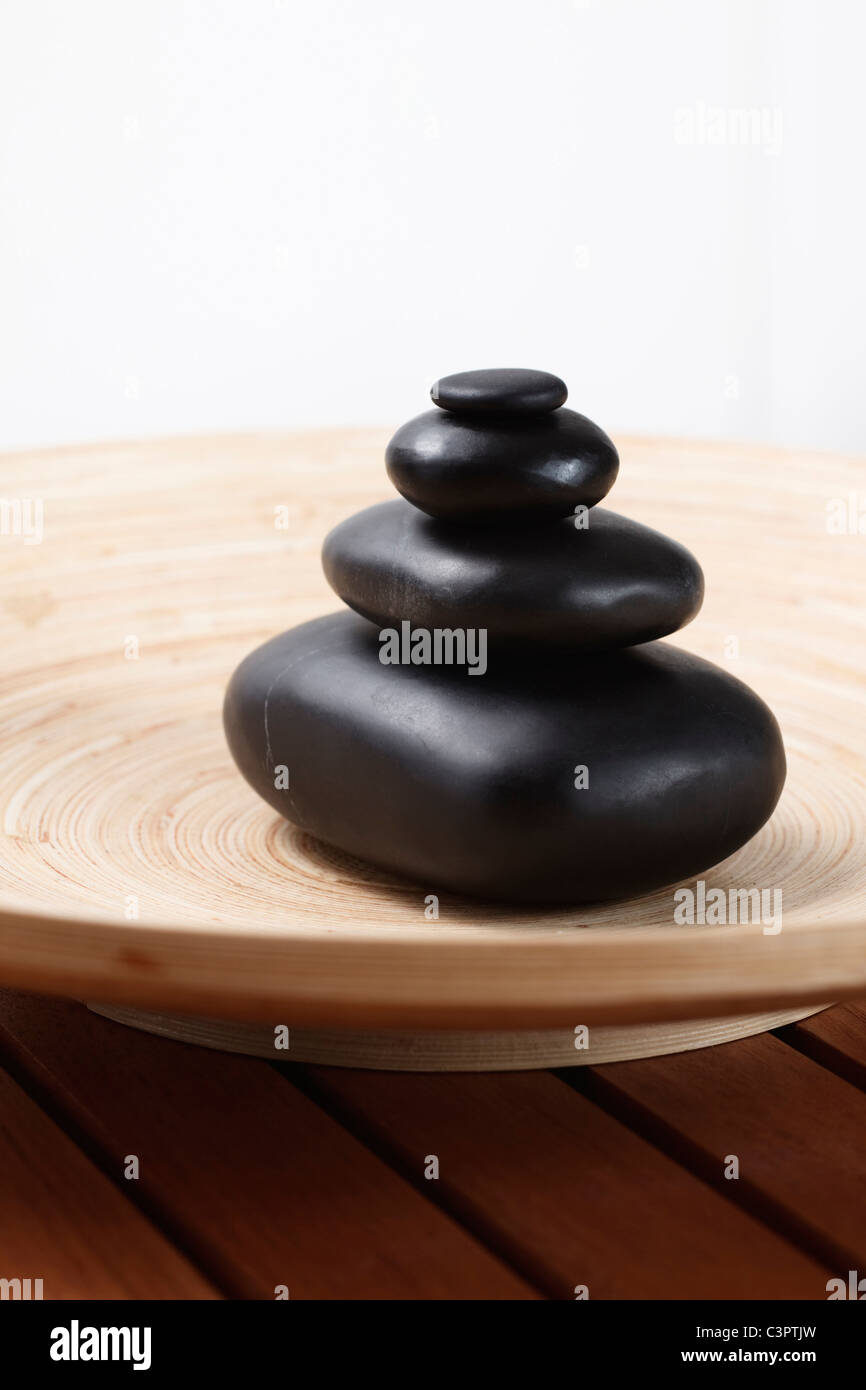 Spa hot stones white background hi-res stock photography and images - Alamy