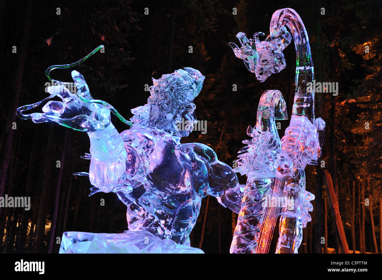 The art of ice carving hi-res stock photography and images - Alamy
