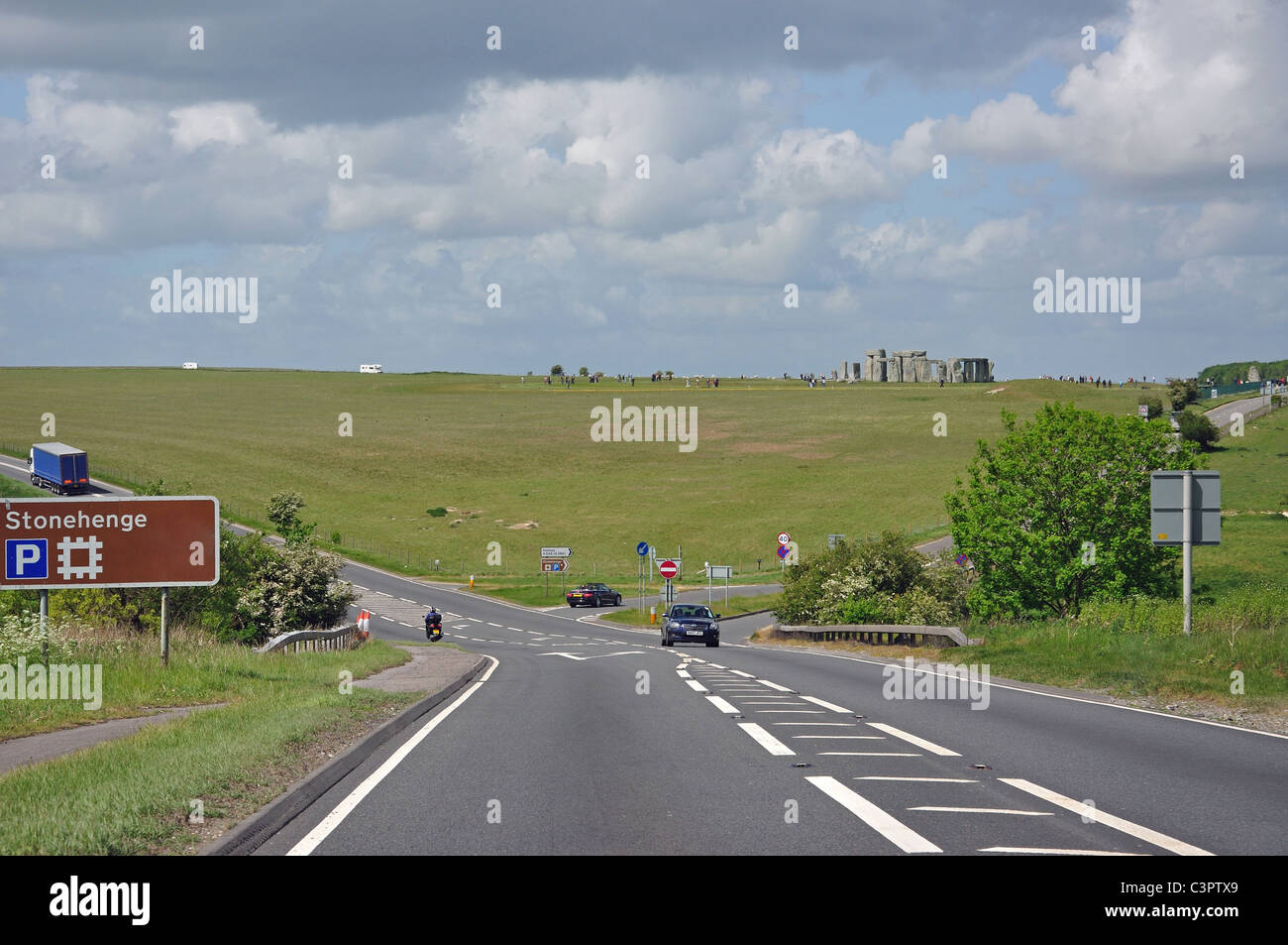 A303 trunk road at Stonehenge, Salisbury Plain, Wiltshire, England