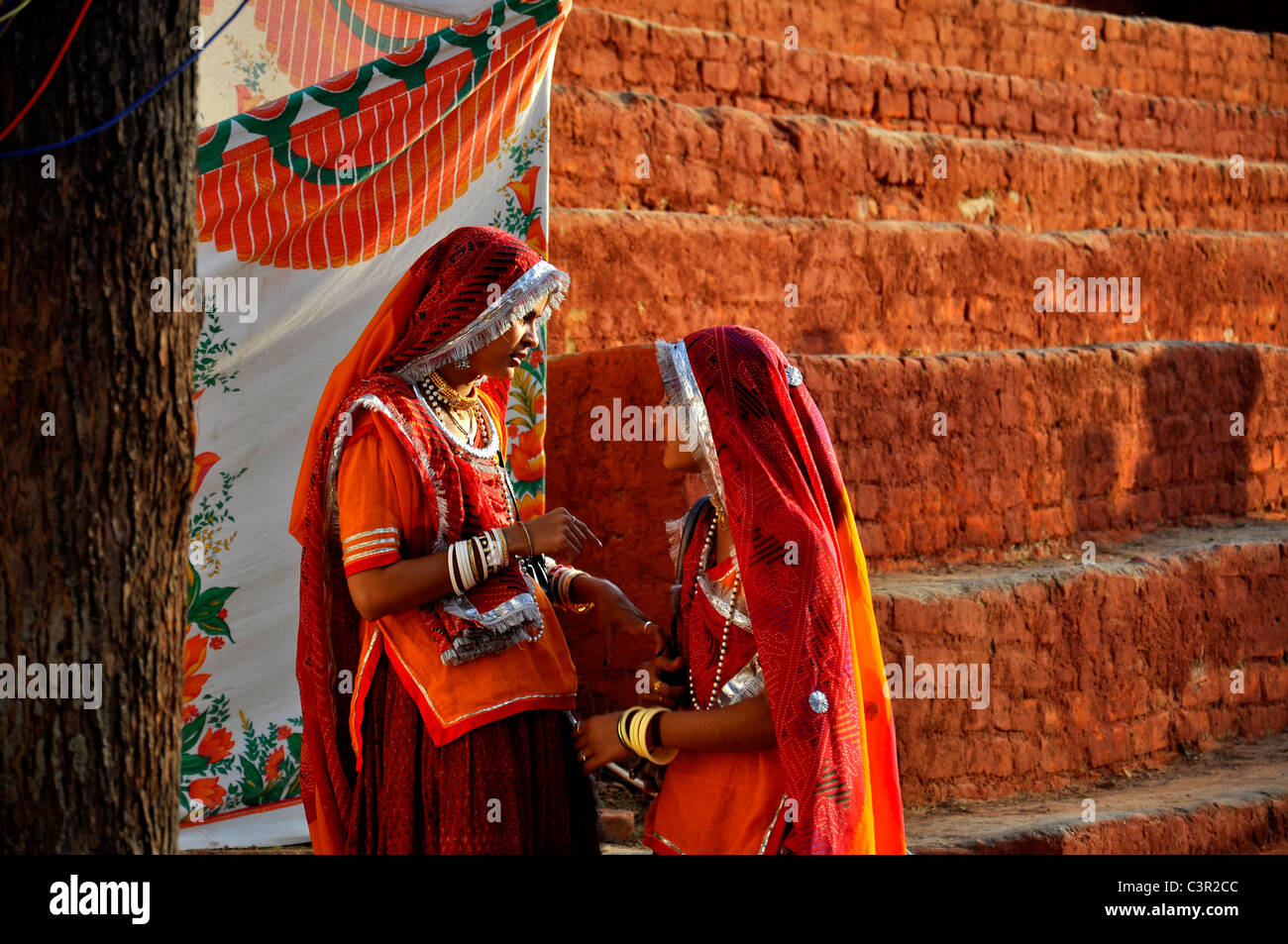 Two indian women from Rajasthan talking to each other Stock Photo