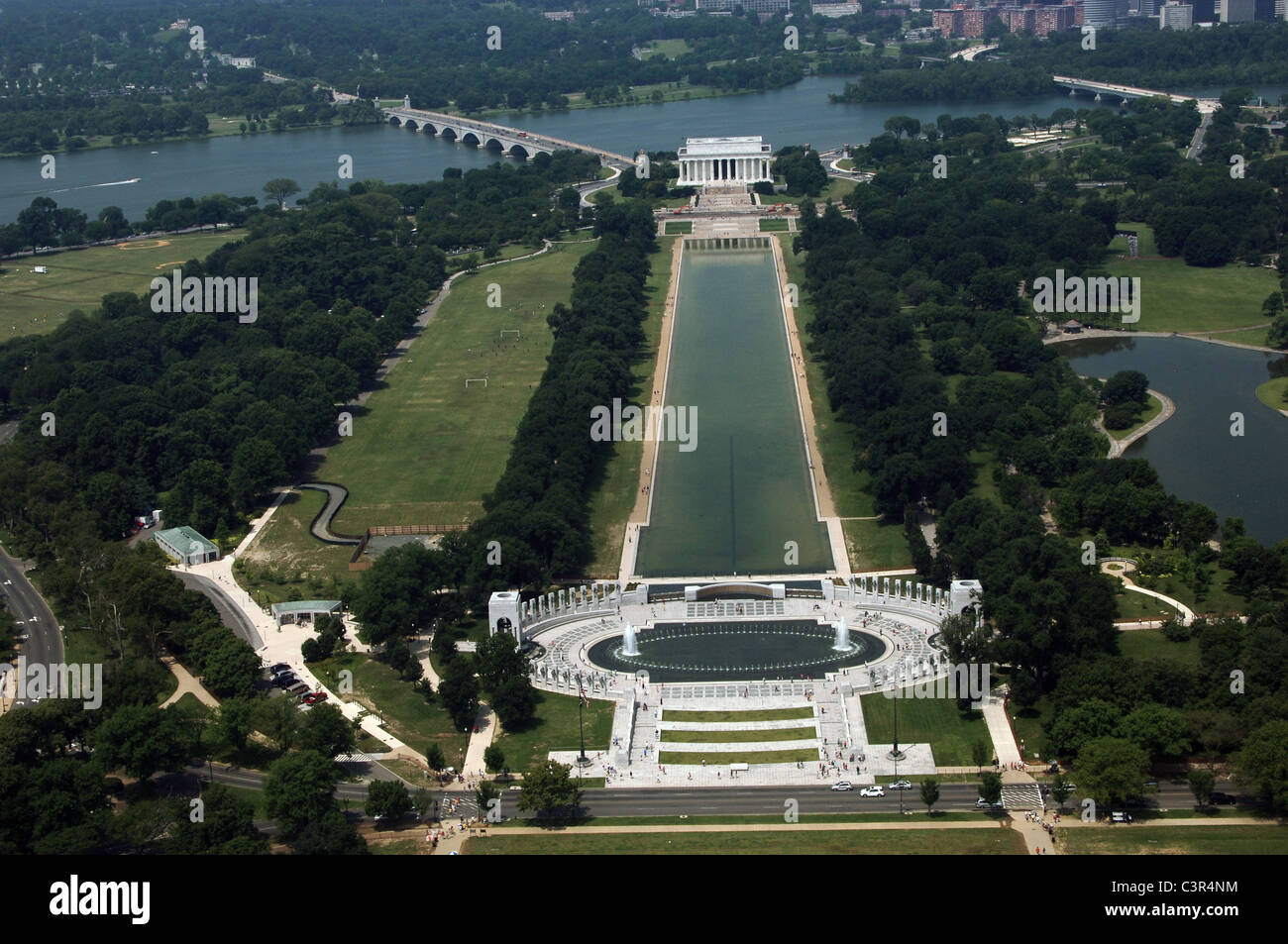 United States. Washington D.C. Overview of the National World War II Memorial, the Reflecting Pool and the Lincoln Memorial. Stock Photo