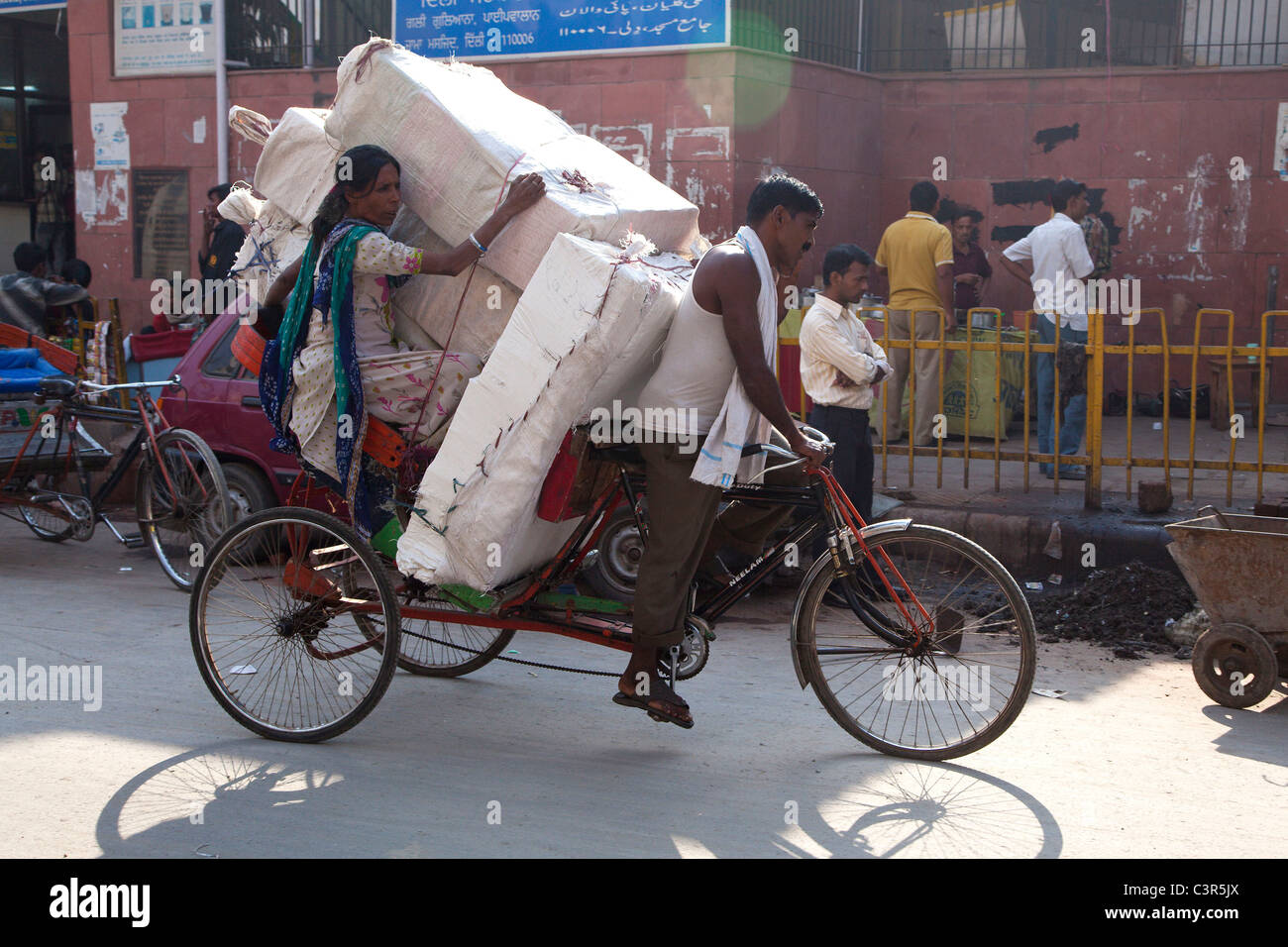 Indian taxi delhi hires stock photography and images Alamy