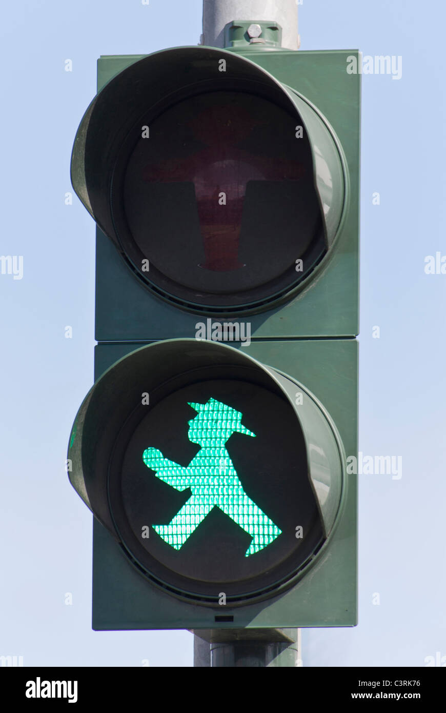 Pedestrian Walk Sign Germany Stock Photos & Pedestrian Walk Sign