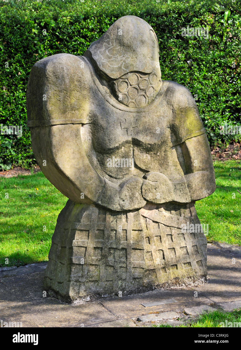 Mediaeval Knight, sculpture by Shawn Williamson. Magistrates Courthouse