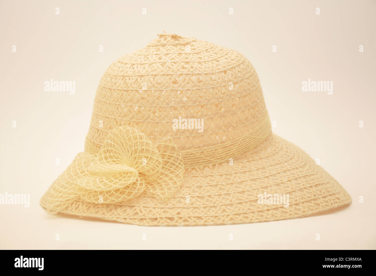 Close up straw hat hi-res stock photography and images - Alamy