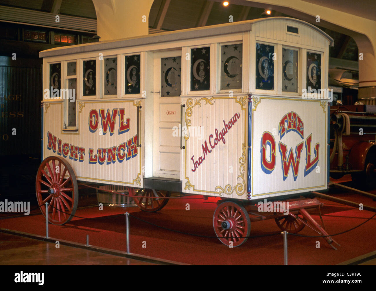 Owl night lunch wagon hires stock photography and images Alamy