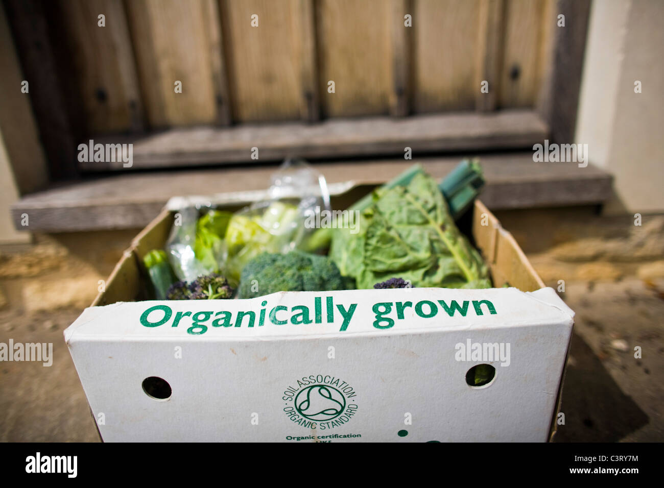 Organic veg box delivered to the door, UK Stock Photo