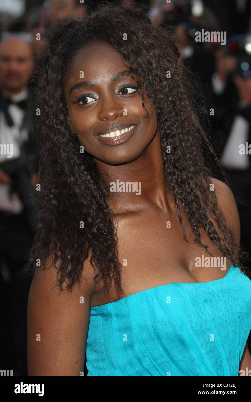 AISSA MAIGA THE TREE OF LIFE PREMIERE CANNES FILM FESTIVAL 2011 PALAIS DES FESTIVAL CANNES FRANCE 16 May 2011 Stock Photo