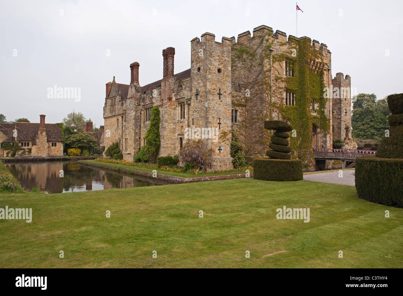 Hever Castle and part of the Astor Wing. Stock Photo