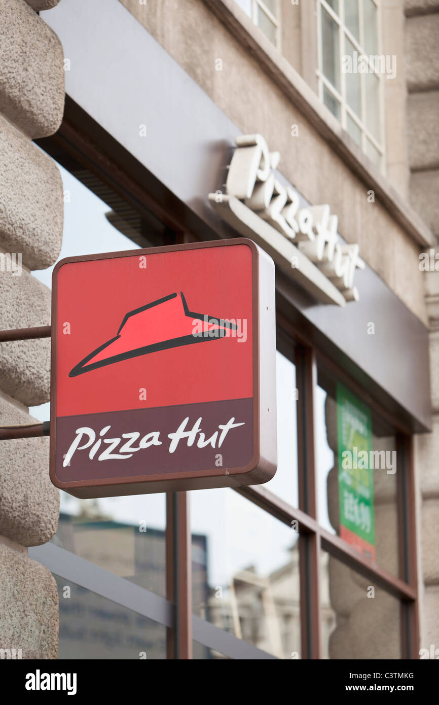 Pizza hut hires stock photography and images Alamy