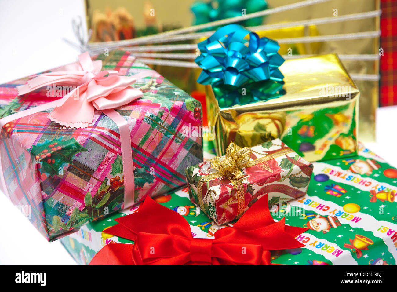 christmas-presents-stock-photo-alamy