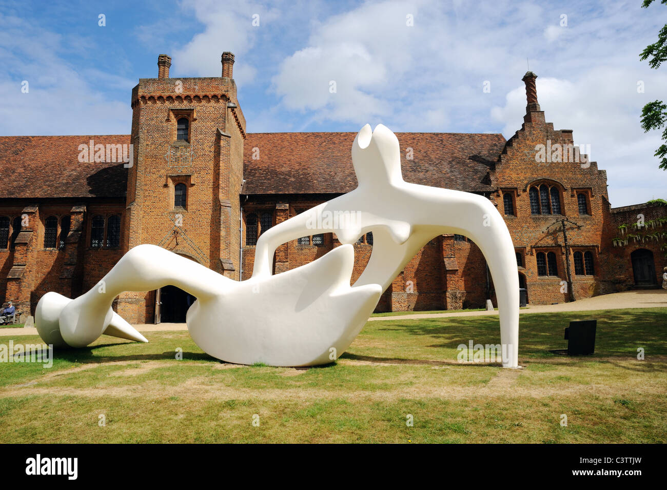 'The Old Hall' at Hatfield House with Henry Moore Sculpture Stock Photo
