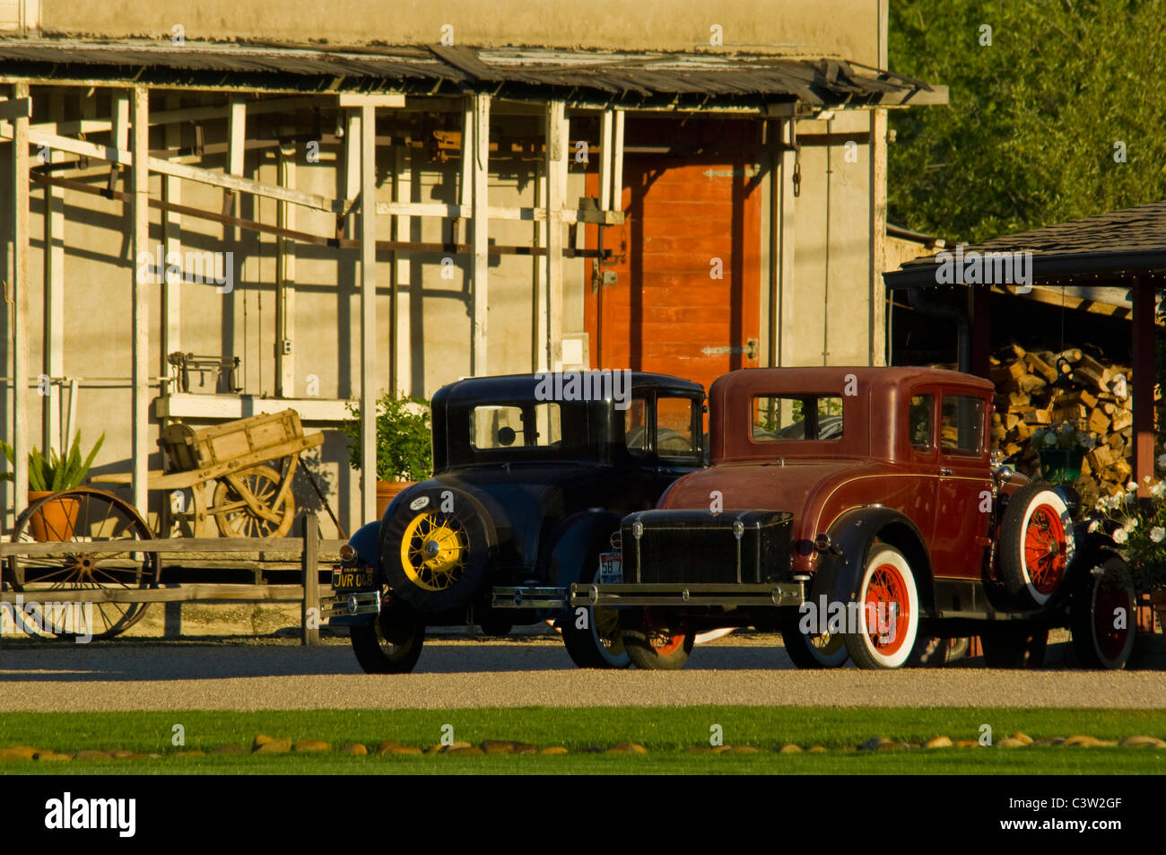 Vintage antique cars parked in front of the Los Olivos Market, Los Olivos, California Stock Photo