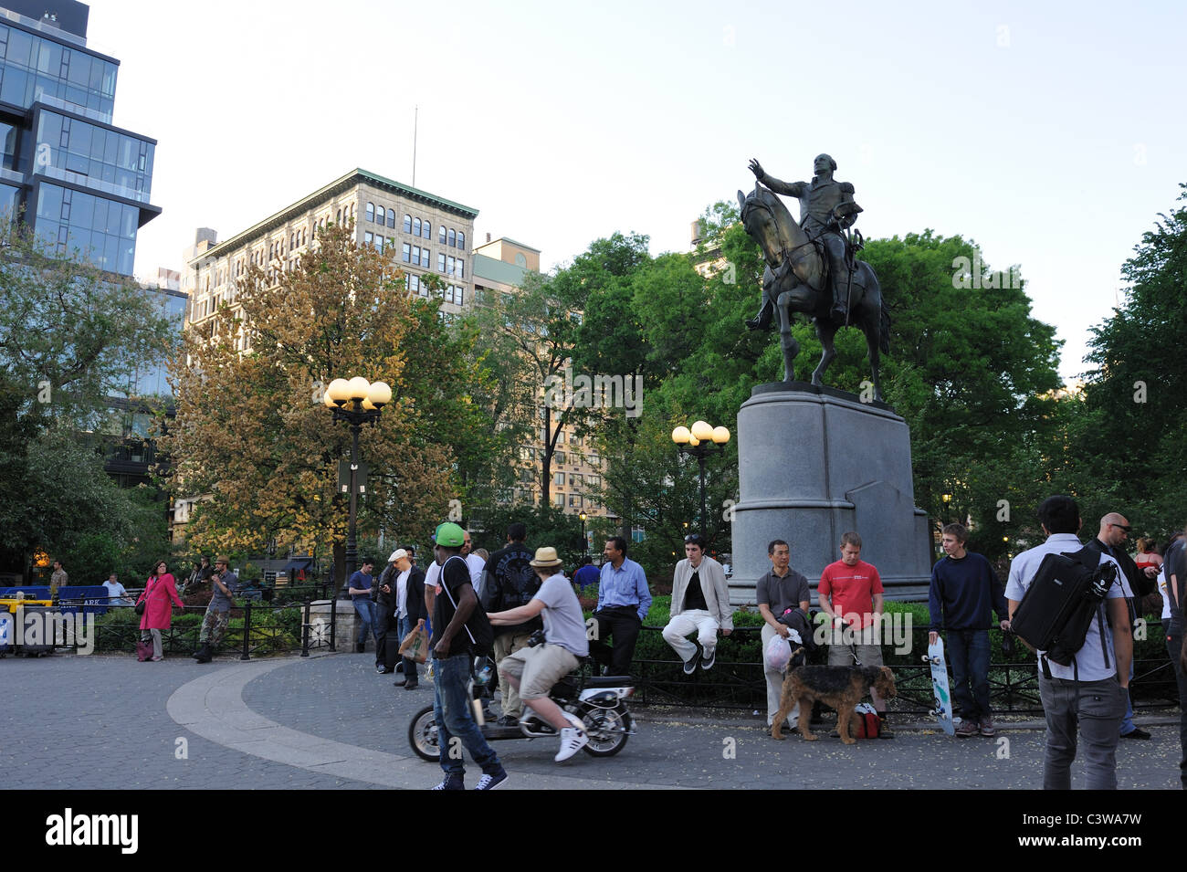 Statue washington union square hires stock photography and images Alamy