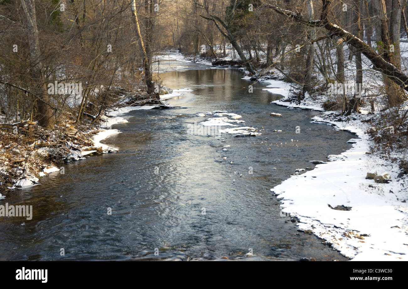 Snow water flowing hi-res stock photography and images - Alamy