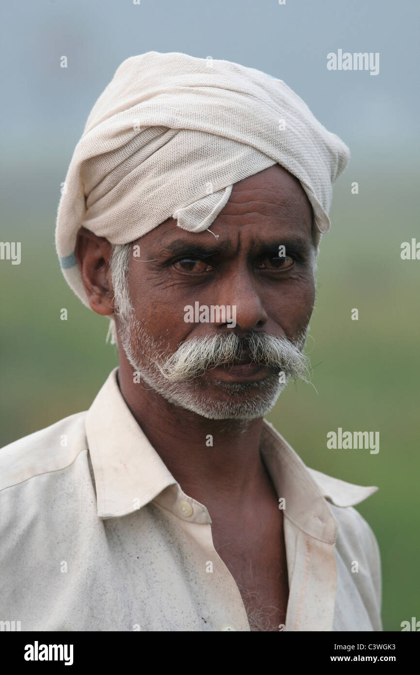 Indian farmer hi-res stock photography and images - Alamy