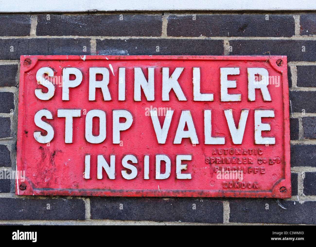 Sprinkler Stock Photos & Sprinkler Stock Images - Alamy
