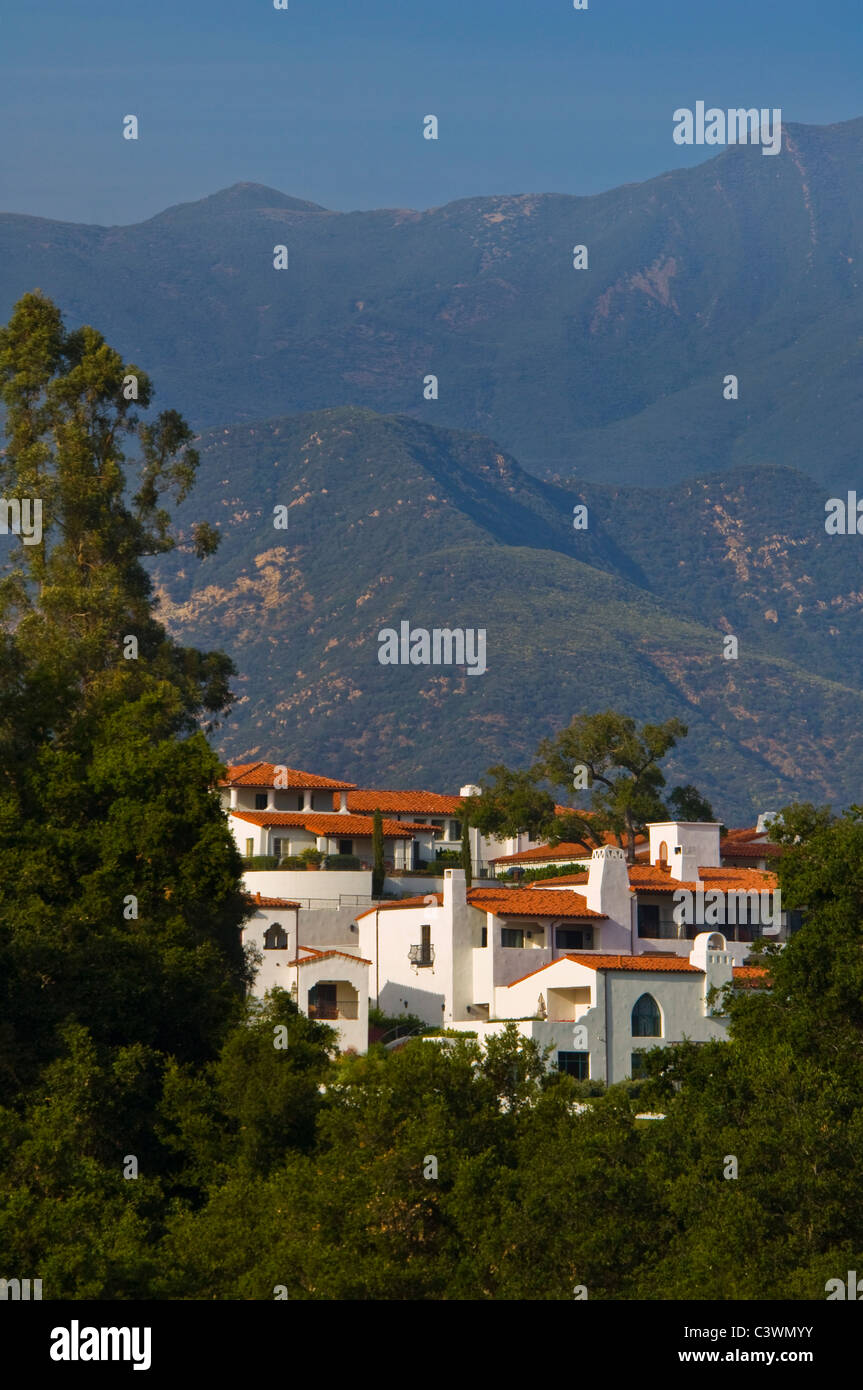 Mediterranean style Guest accomodations at the affluent Ojai Valley Inn and Spa, Ojai, California Stock Photo