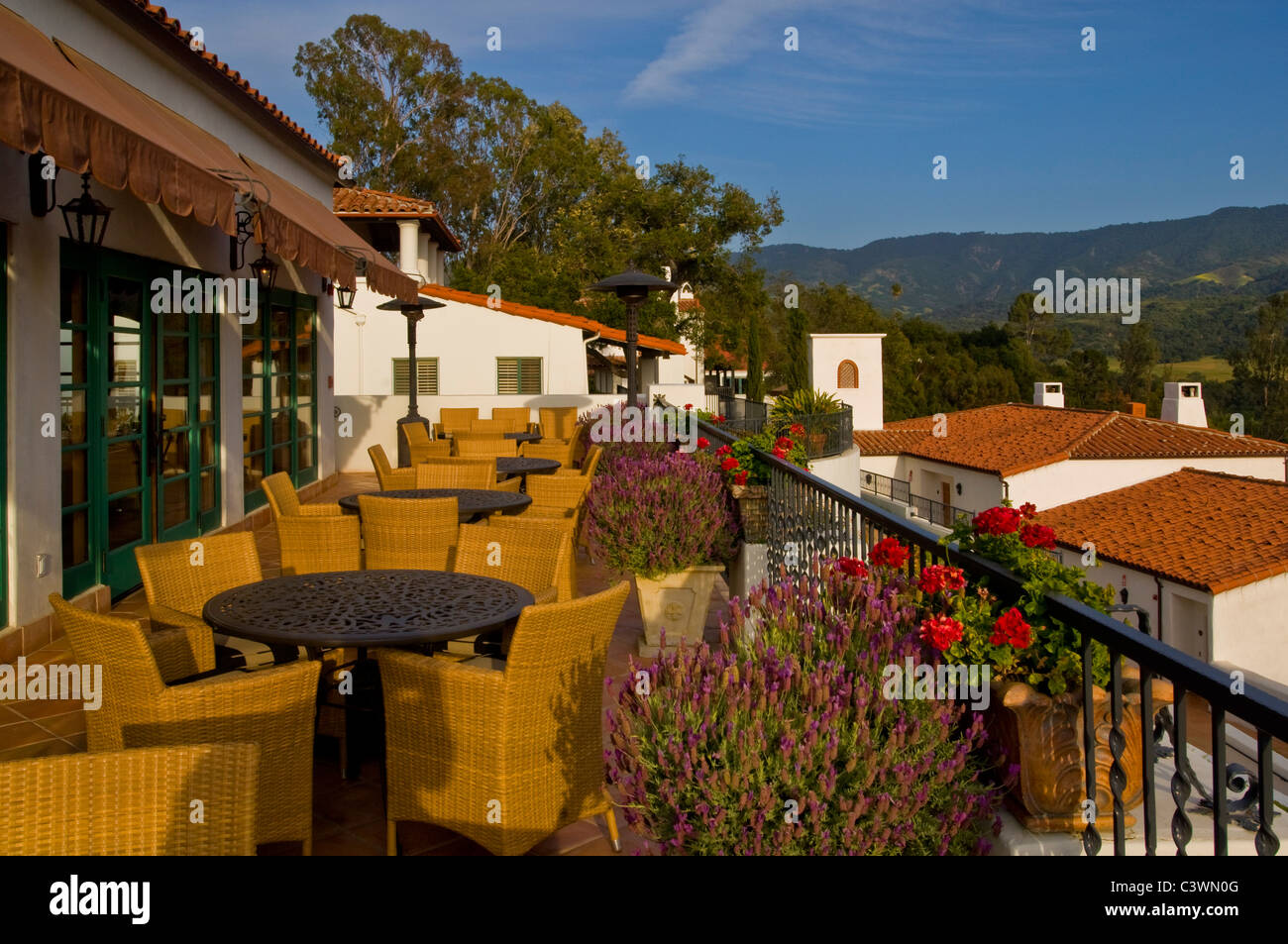 View From The Outdoor Dining Patio Deck At The Maravilla