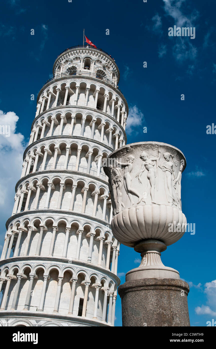 The worldwide famous Leaning Tower standing out against the blue sky, Pisa, Tuscany, Italy Stock Photo
