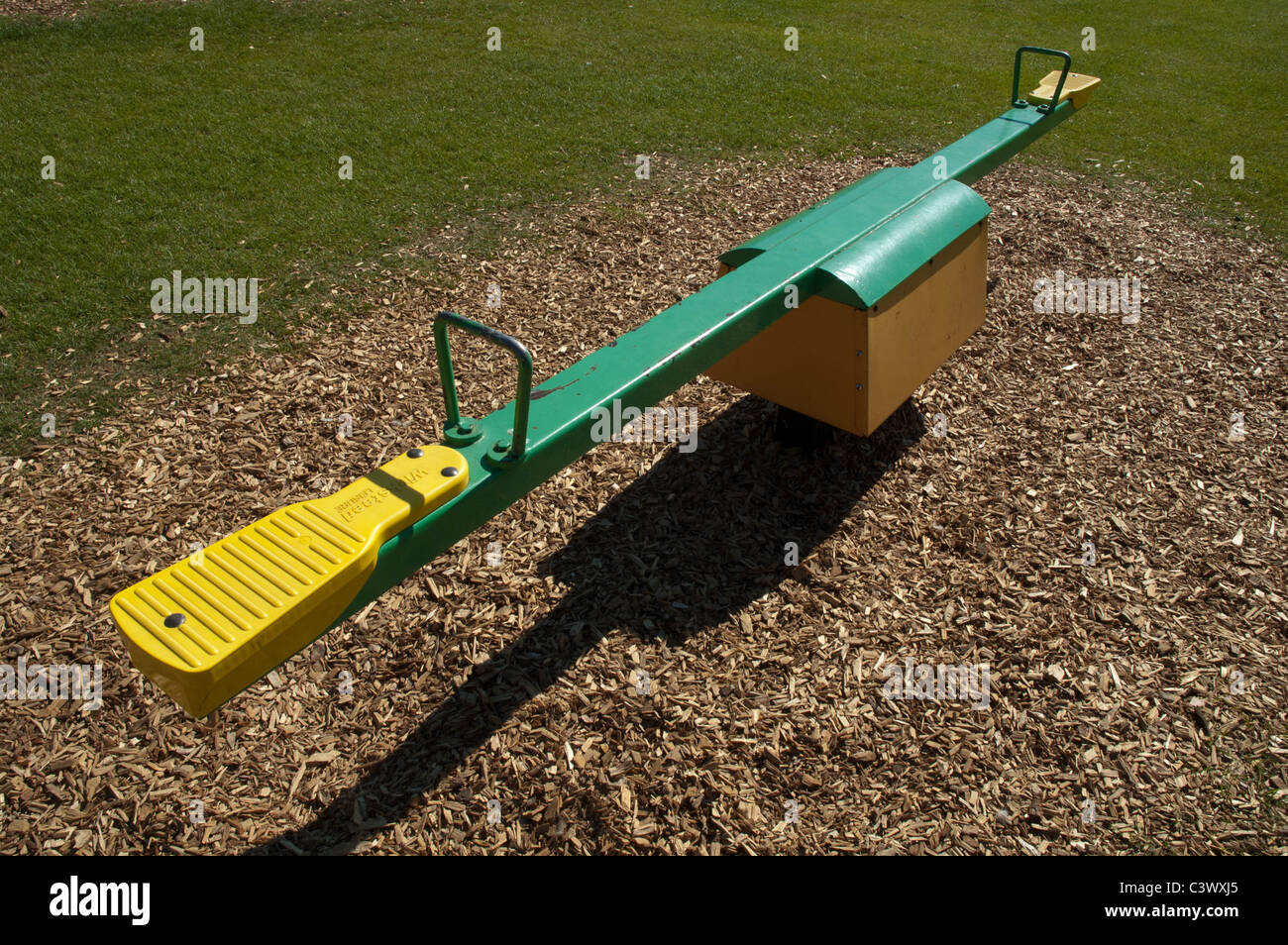 Fulcrum seesaw hires stock photography and images Alamy