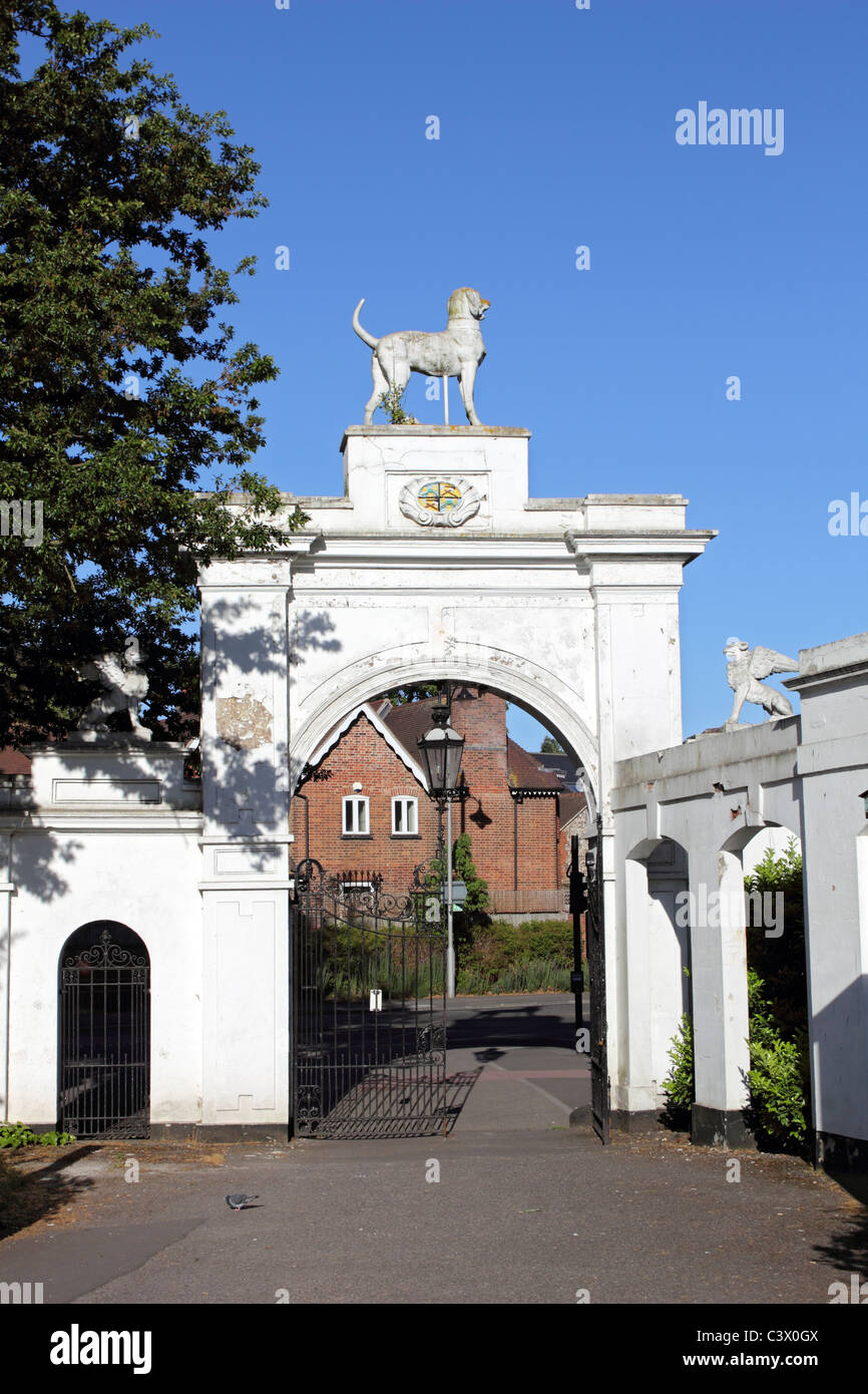 Dog Gate entrance to Bourne Hall, Ewell, Epsom, Surrey, England UK