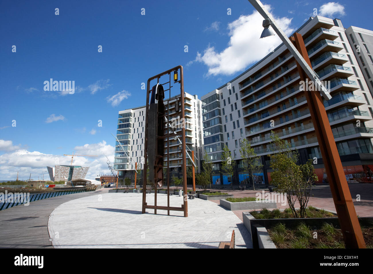 the arc apartments and large titanic model kit sculpture in titanic quarter queens island belfast northern ireland uk. Stock Photo