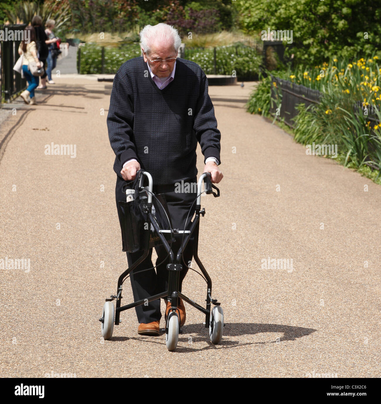 Walking frame with wheels hi-res stock photography and images - Alamy