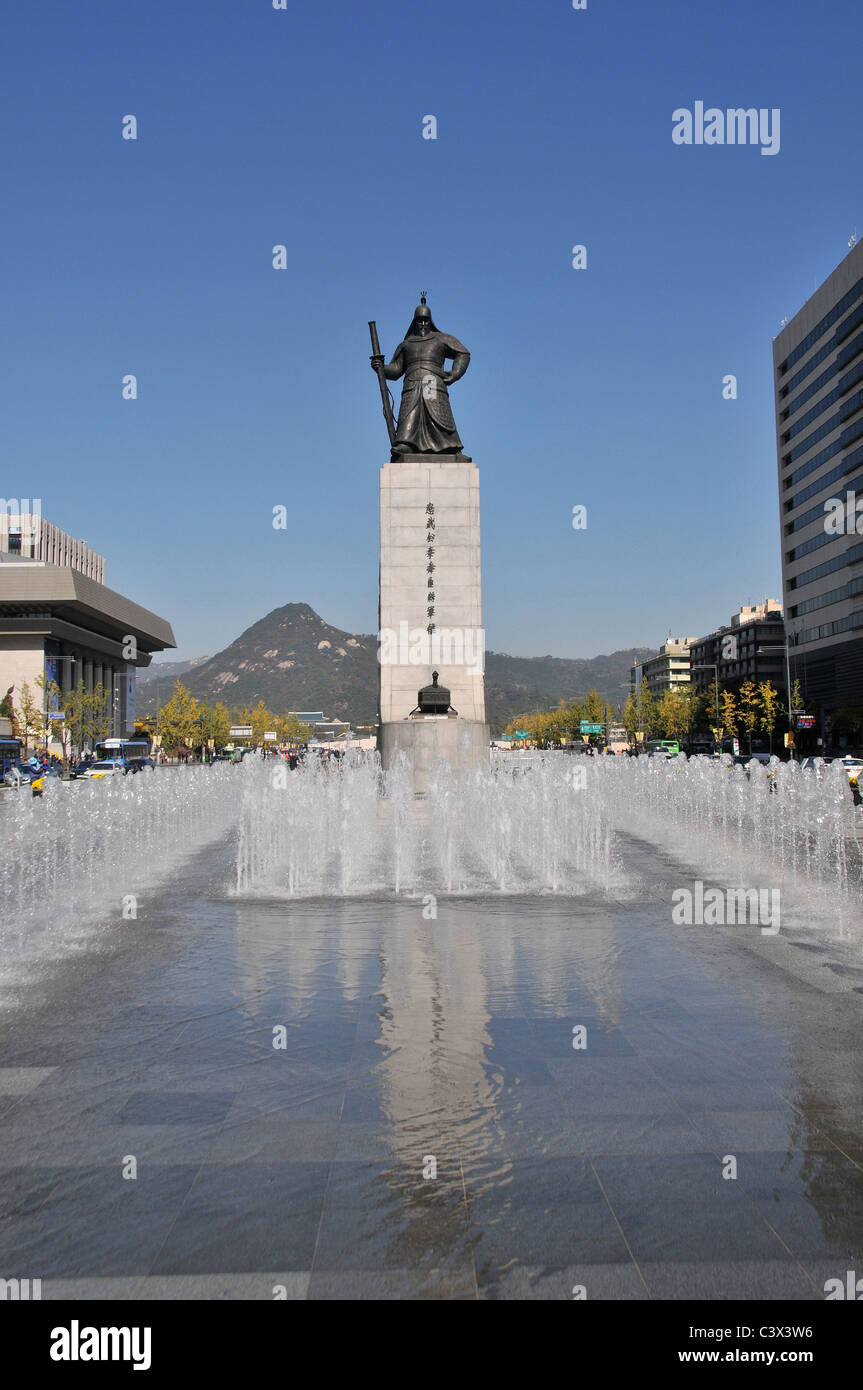 Admiral YI Sun Shin monument, Seoul, South Korea Stock Photo