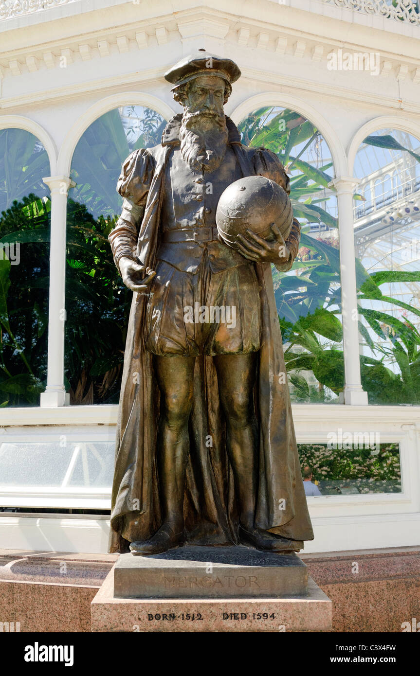 R Sefton Sculpture cafecentralmugron.fr