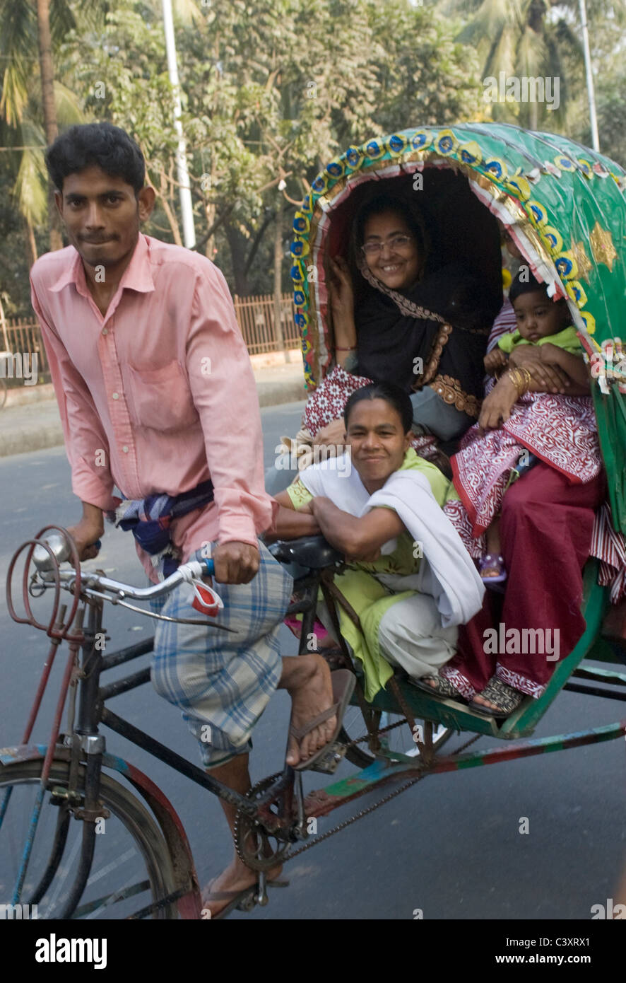 Bangladesh rickshaw passengers hi-res stock photography and images - Alamy