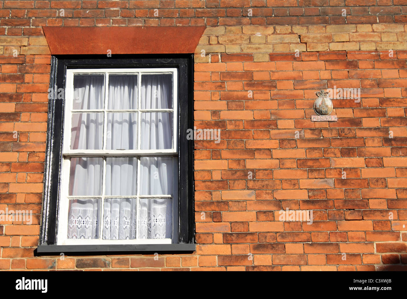 Sash window red brick house hires stock photography and images Alamy