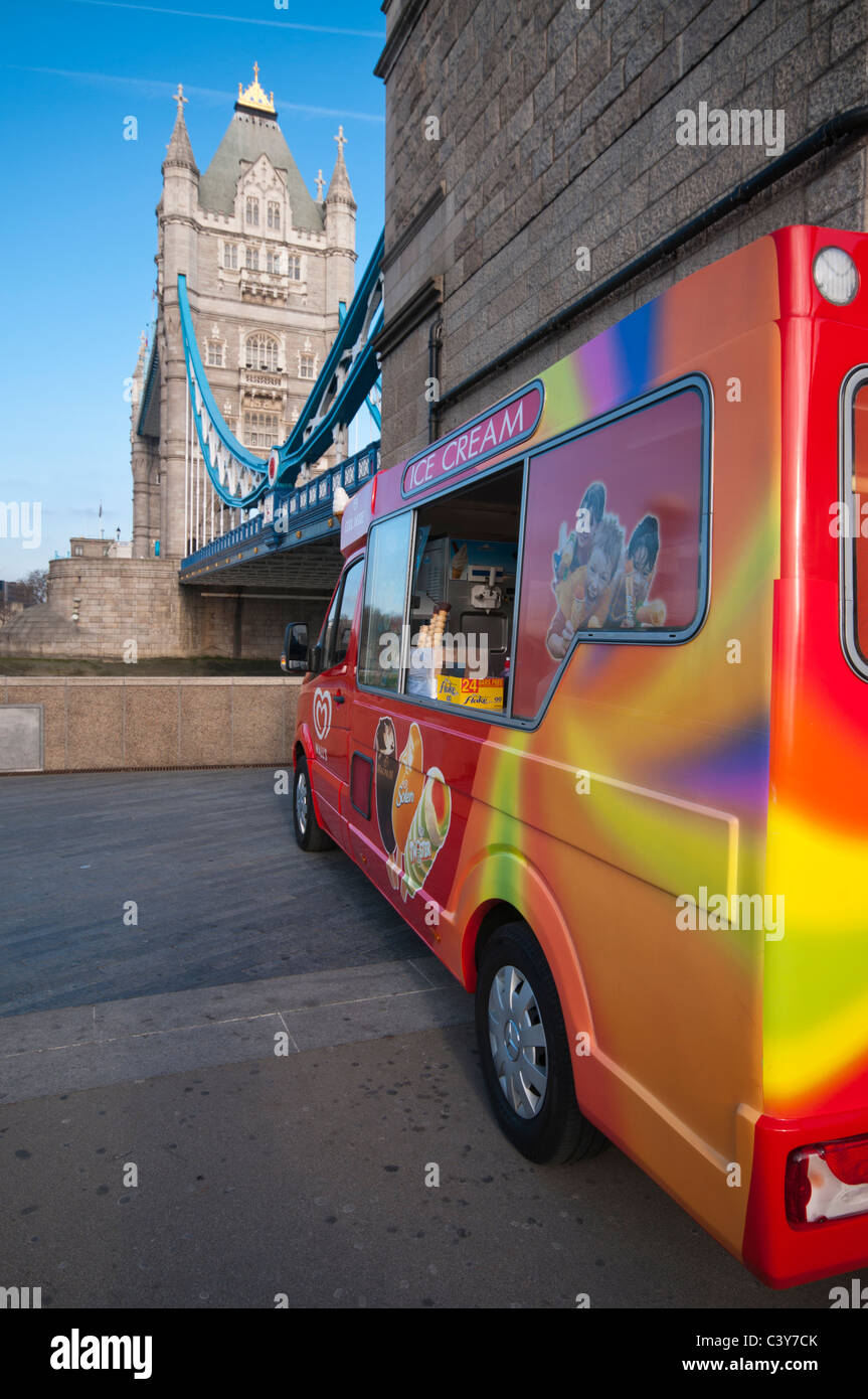 Tower Bridge & Ice Cream Van, London, UK Stock Photo Alamy