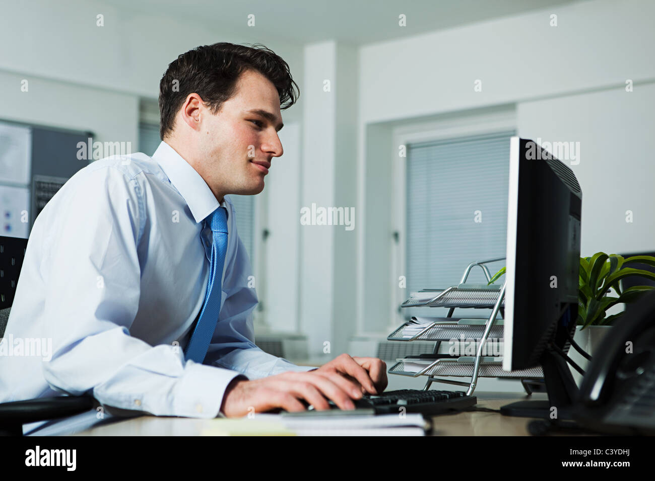 Деловой вид. Как должен выглядеть работник. Деловой стиль одежды. Дресс код деловой стиль. Как должен выглядеть работник.