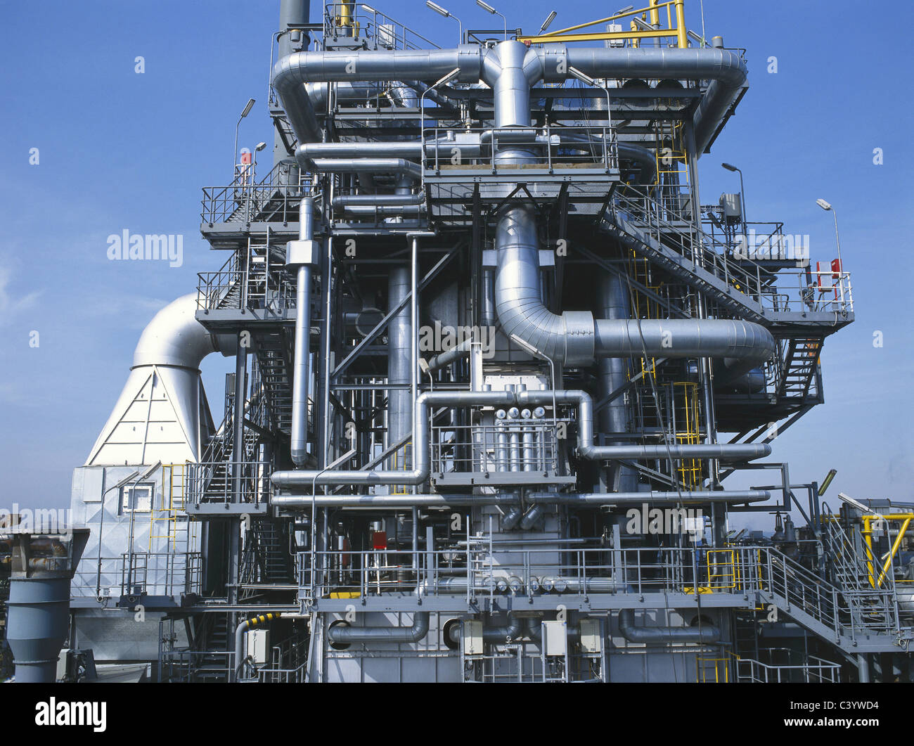 Architecture, Building, Chemical, Chemistry, Complex, Complexity, Cracking,  Cracking Installation, Economy, Europe, Facility, Fa Stock Photo - Alamy