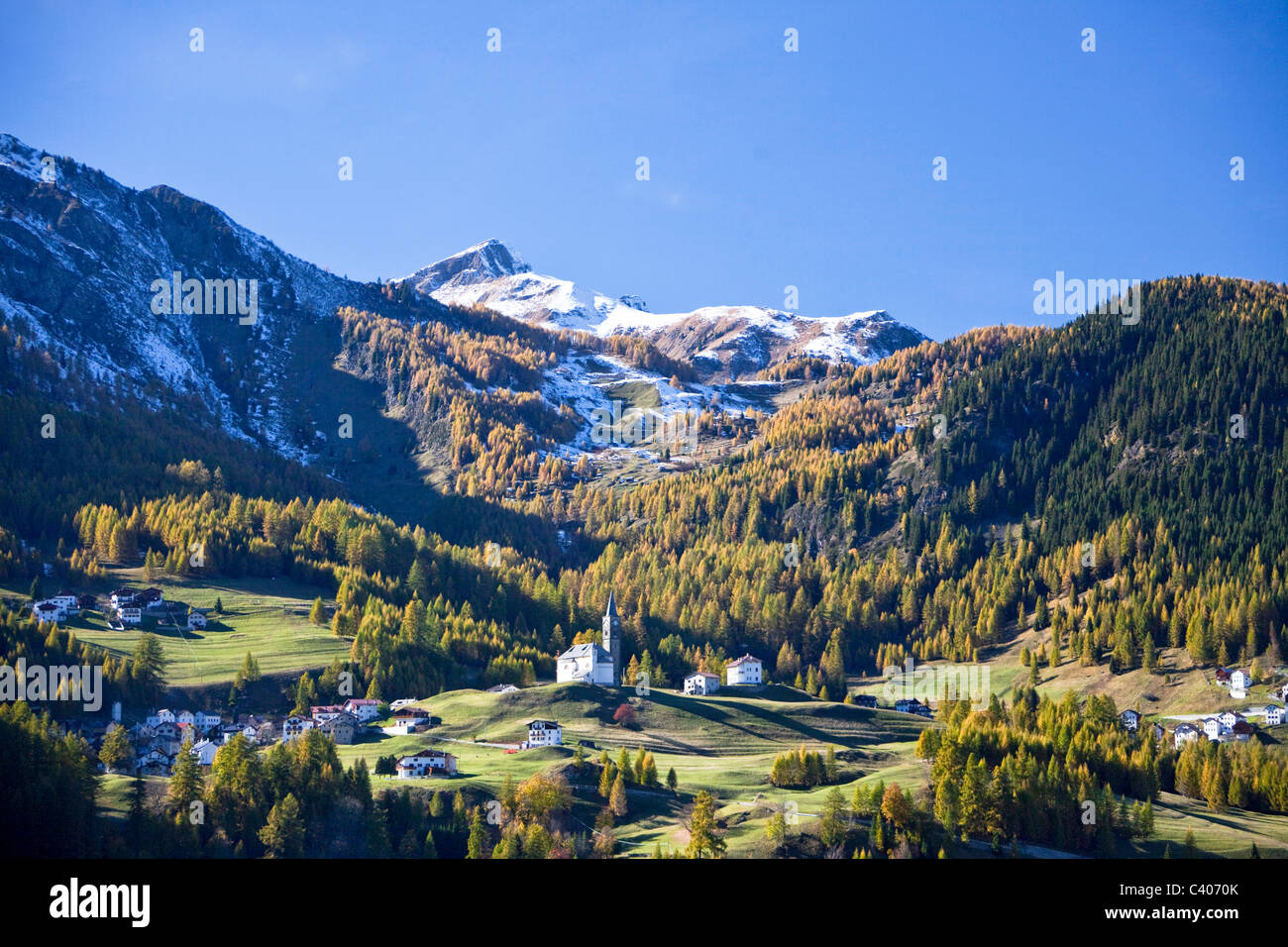 Italy, Europe, Dolomites, Alps, mountains, wood, forest, autumn, UNESCO world cultural heritage Stock Photo