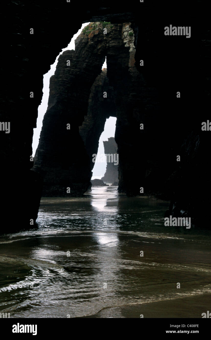 Spain, Galicia: The natural "cathedrals" of Praia As Catedrais Stock Photo