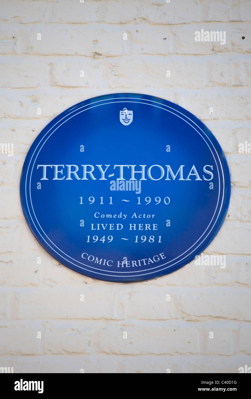 comic heritage blue plaque marking a home of comic actor terry-thomas, in queen's gate mews, south kensington, london, england Stock Photo