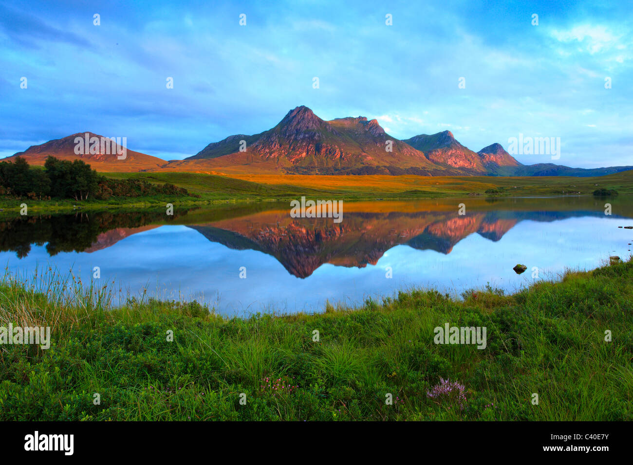 Evening, evening mood, Ben Loyal, mountain, mountains, mountains, bodies of water, summits, peaks, glowing, Highland, highlands, Stock Photo