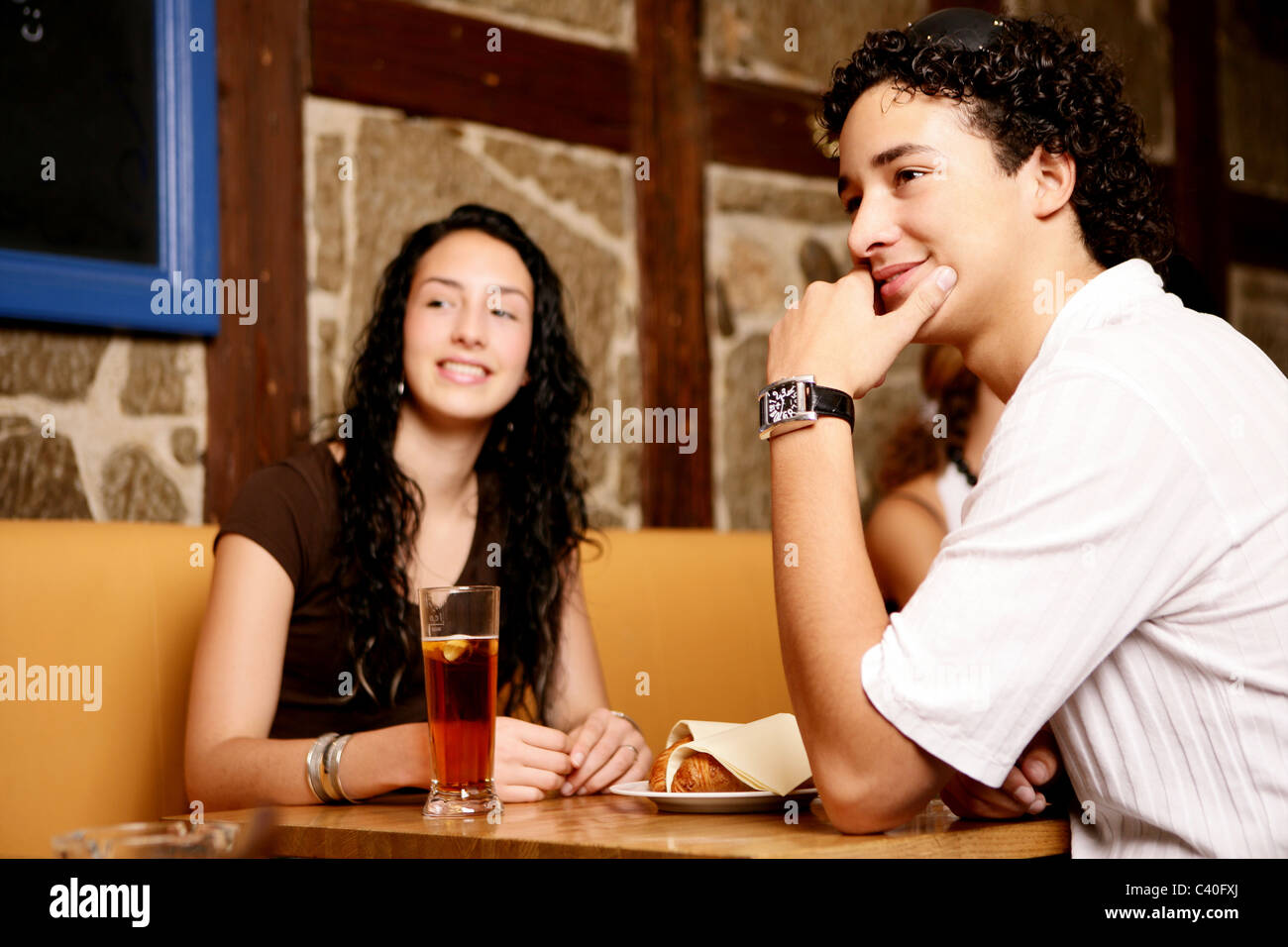 flirting signs for girls age 40 years flirting signs for girls age 40 years