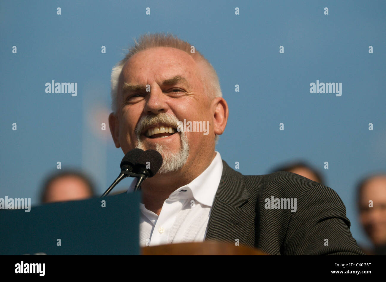 Jon Voight and John Ratzenberger attend a republican rally on Capitol ...