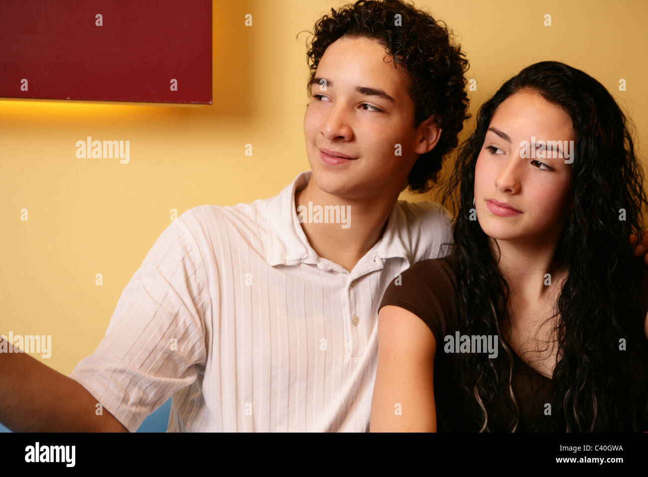 16 girl dating 19 boy