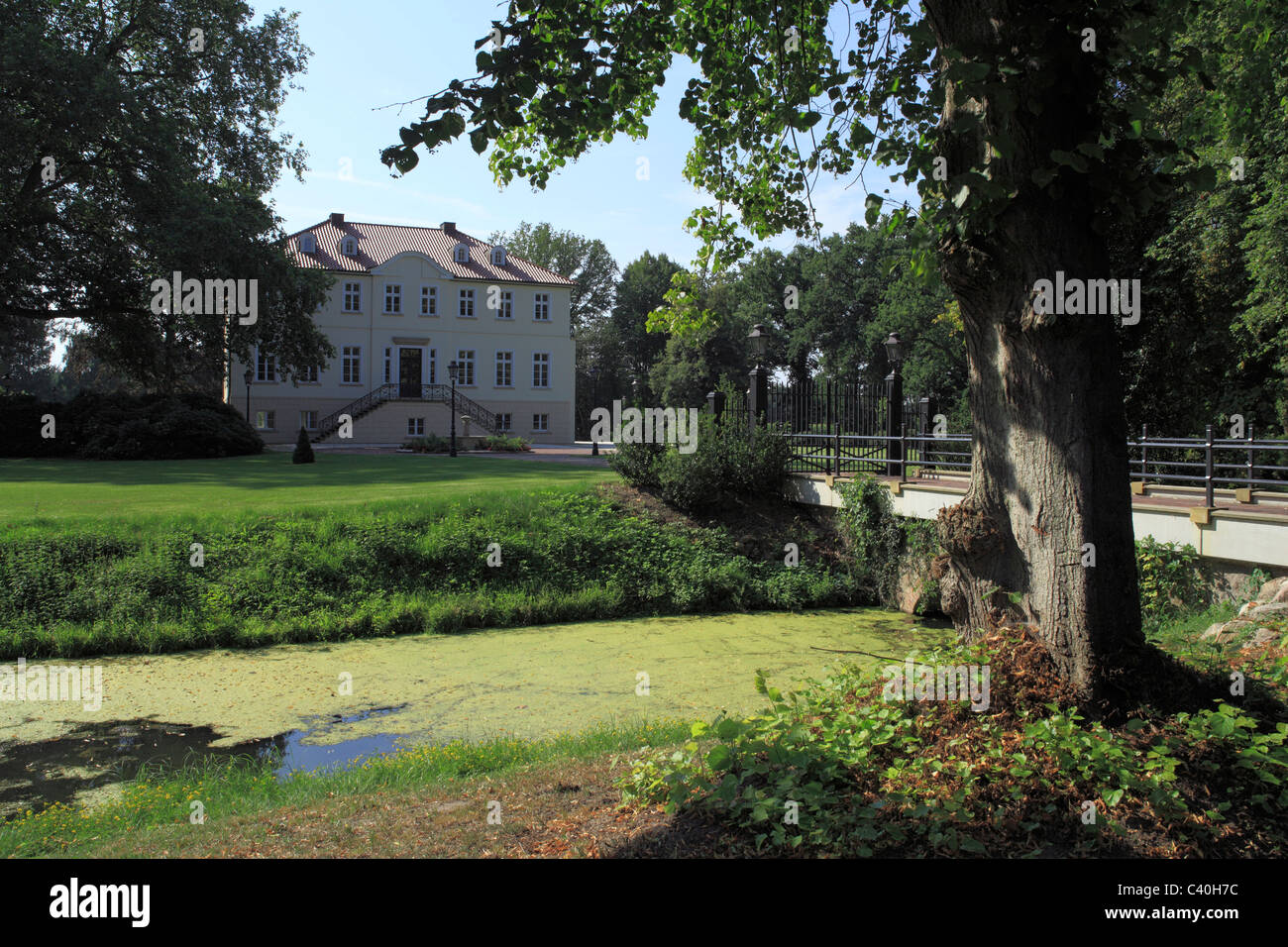property, mansion, Essen, Oldenburg, Oldenburger Munsterland, Lower Saxony, Germany, Europe, villa, park Stock Photo