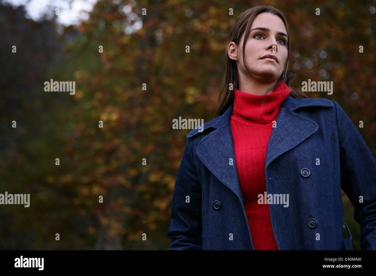 Woman park sad outdoor thoughtful hi-res stock photography and images ...