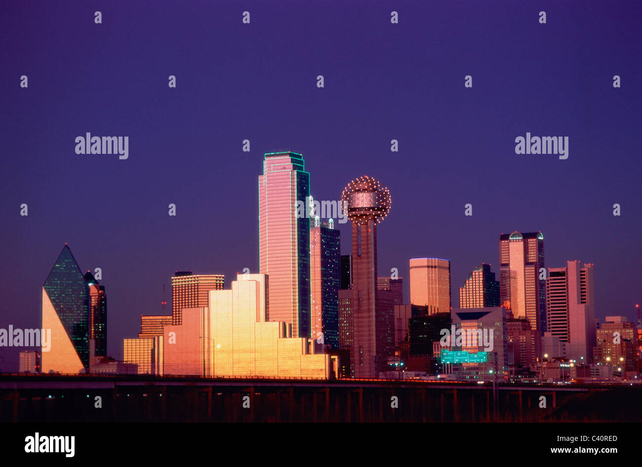 America, Dallas, Holiday, Landmark, Metropolis, Night, Reunion tower 