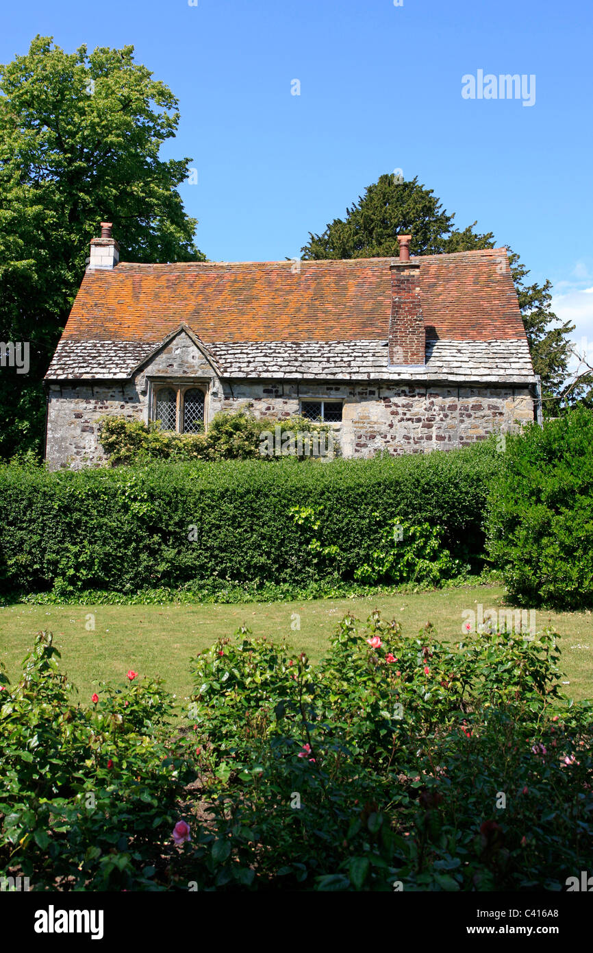 Priory Cottage Christchurch Dorset Stock Photo Alamy